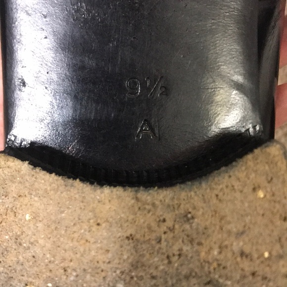 Men’s Salvatore Ferragamo Dress Shoes - Picture 7 of 7